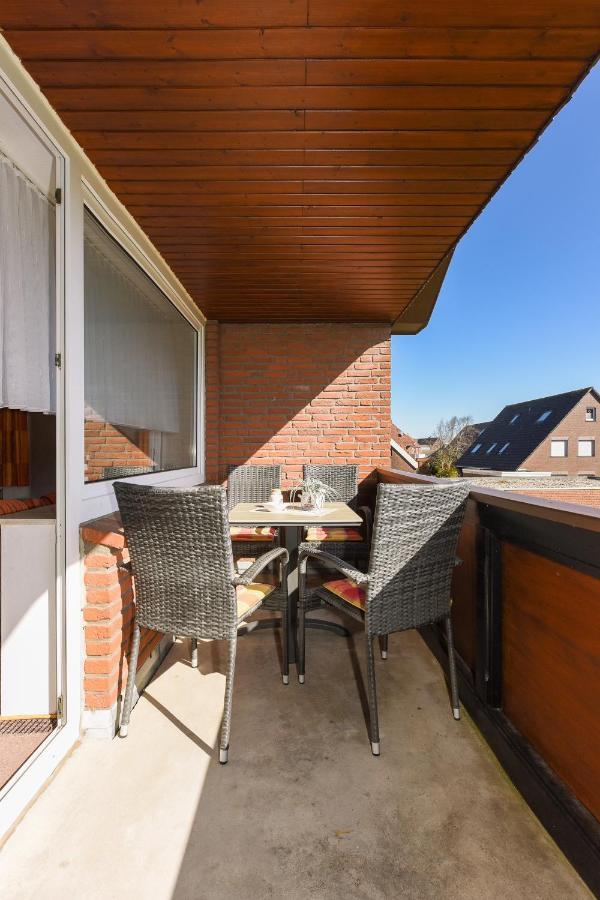 Ferienwohnungen Im Haus Am Wattenmeer Neuharlingersiel Buitenkant foto